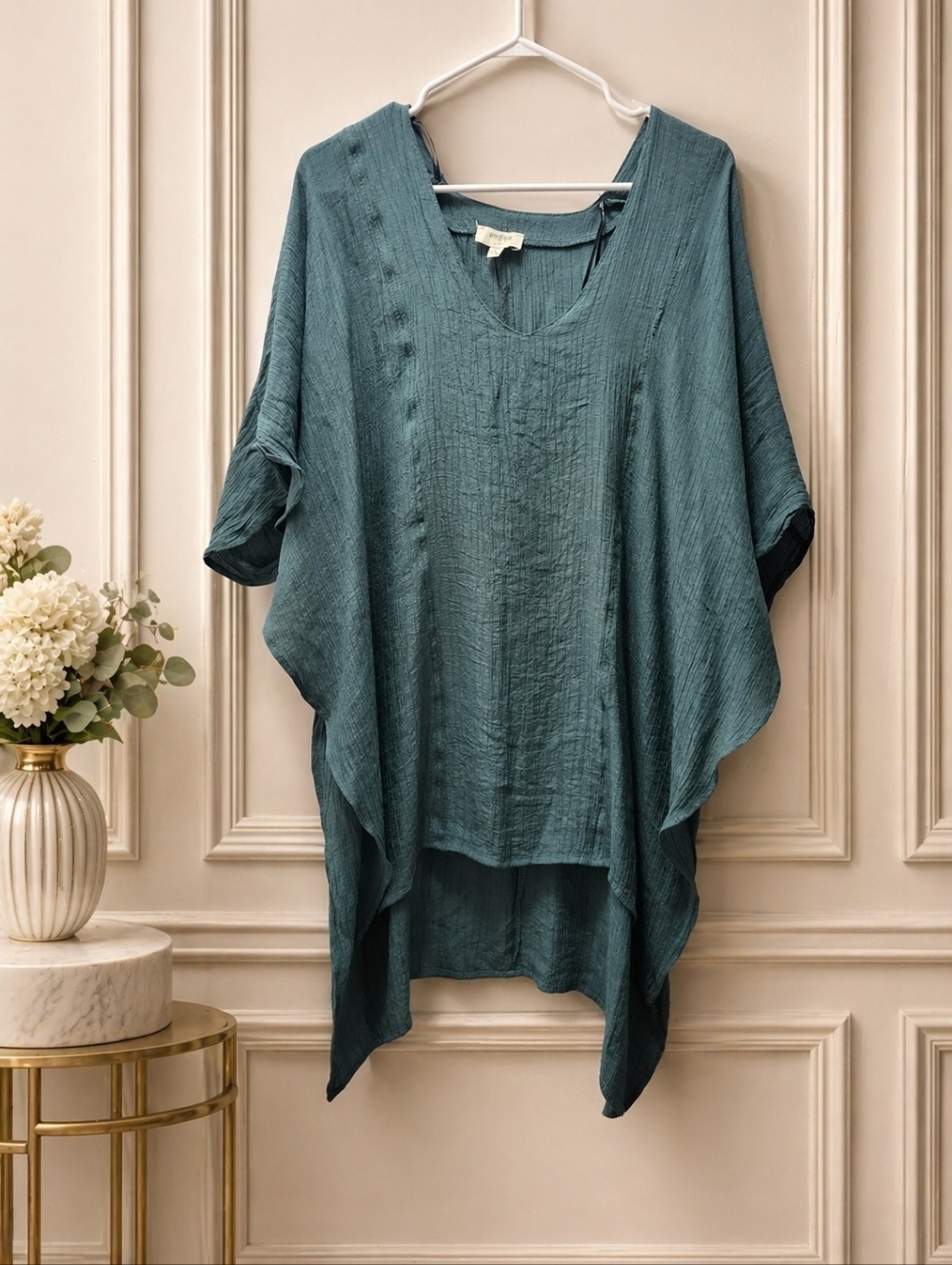 Umgee M/L Teal V-Neck Flowing Dolman Tunic